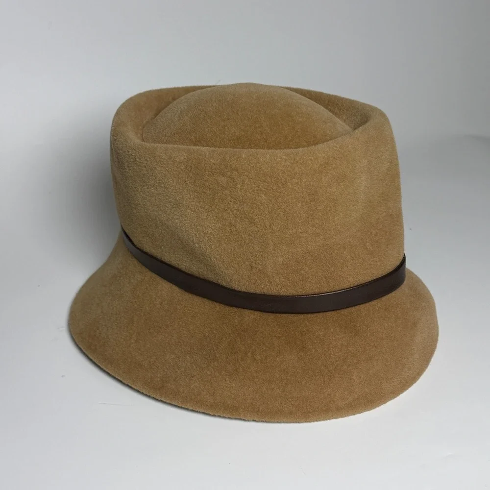 Vintage Peachbloom Velour‎ Merrimac Body Fur Felt Cloche Hat Camel Tan Brown Bow